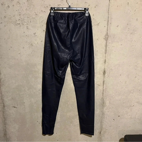 Lauren Ralph Lauren Faux Leather Leggings sz 8 Navy Blue Pull On Elastic Waist - Picture 4 of 11